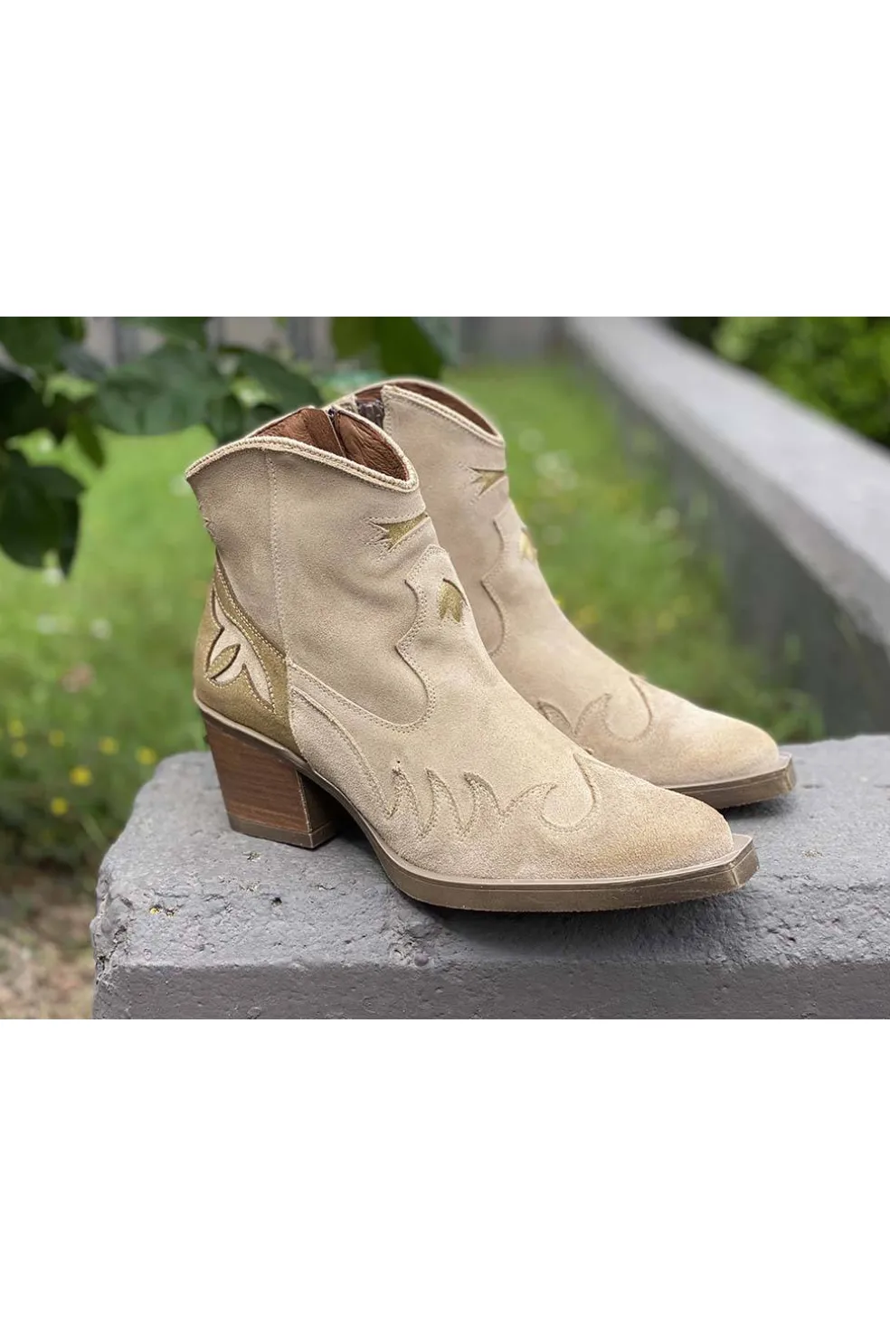 Botín Nemonic 2353 arena oro piso atlanta