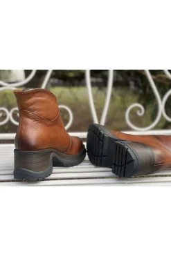 botín Paula Urban 22 1250 texas cuero