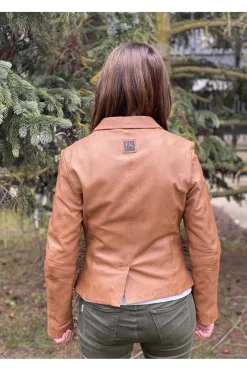 freaky nation look here 320159 rabbits paw