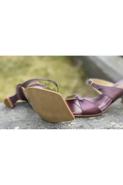 sandalia vexed chanel 22210 piel nacar morado