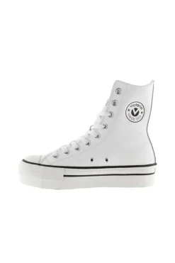 Victoria 061120 Blanco